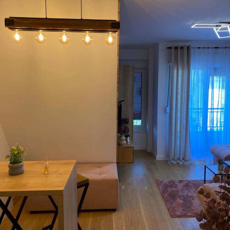 Apartman Šumarak - Studio Apartment with One Double Bed - 15