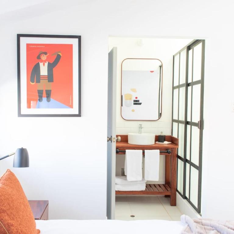 Solara Art House Hotel - Double Room - 21