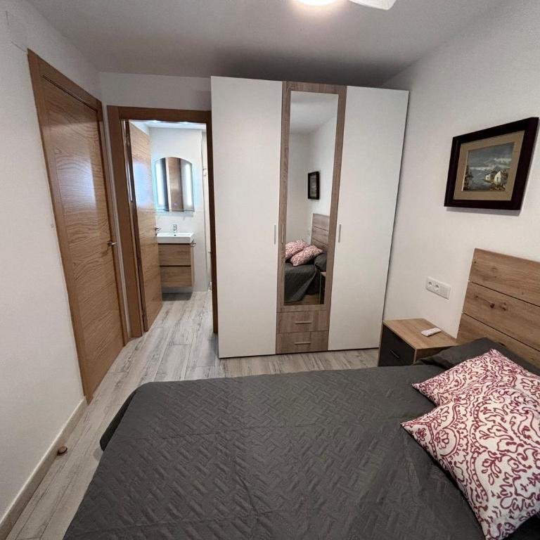 Luxury Family Levante Beach - Three-Bedroom Apartment - 22