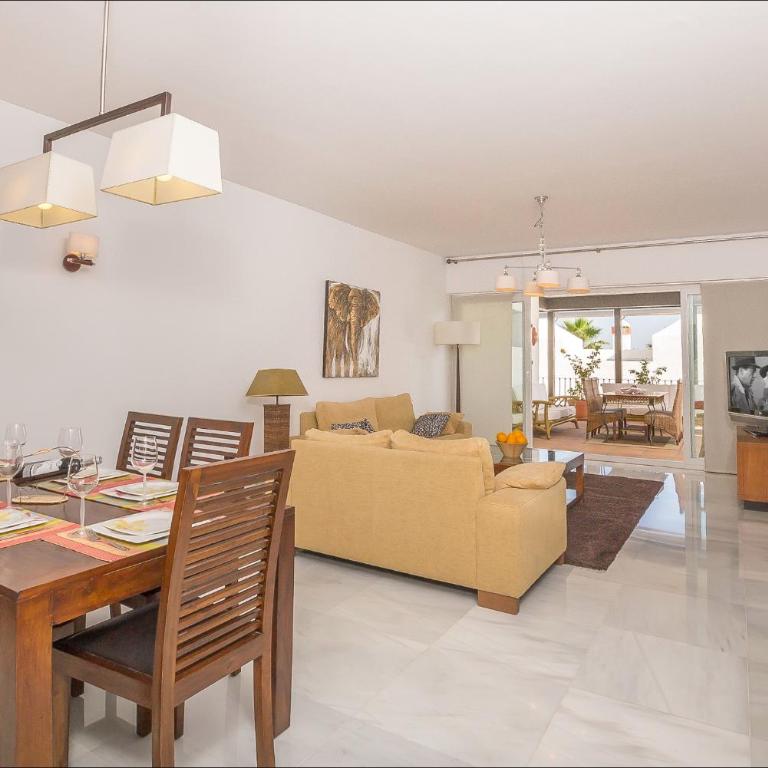Torremolinos Apartment - Apartamento Deluxe - 3