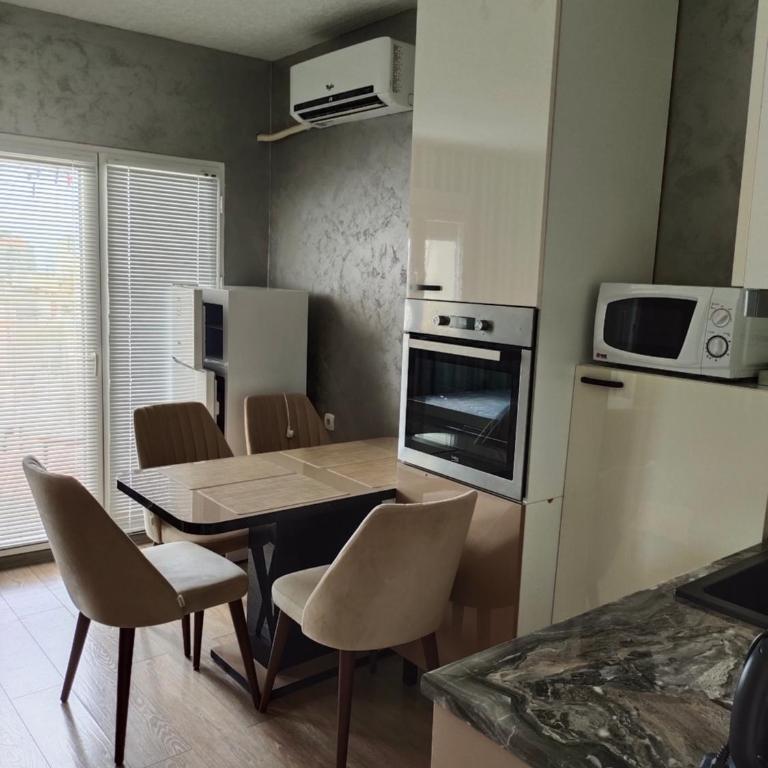 Good Inn - Studio Apartment with Sea View - 5
