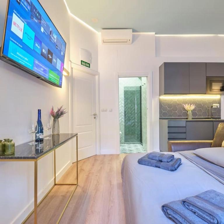 ºRS CityCentre DownTown WiFi AC SmartTVº - Apartamento de 1 dormitorio - 12
