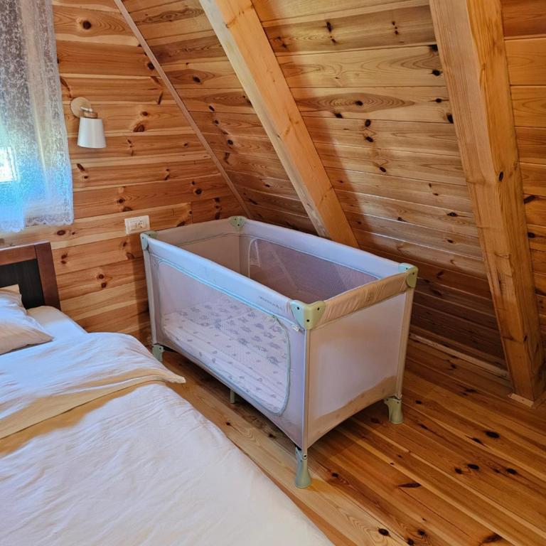 Snowflake - Two-Bedroom House - 19
