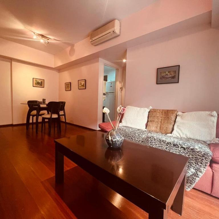 Amplio y cómodo departamento en la mejor zona de Recoleta sobre la calle Ayacucho - Apartamento de 1 dormitorio - 2