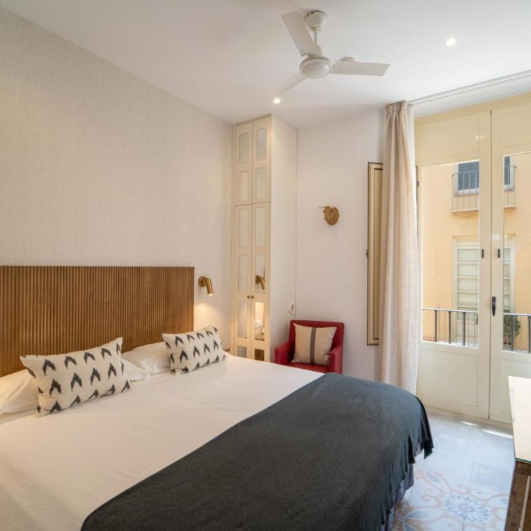 La Siesta de Picasso - Double Room with Balcony - 6