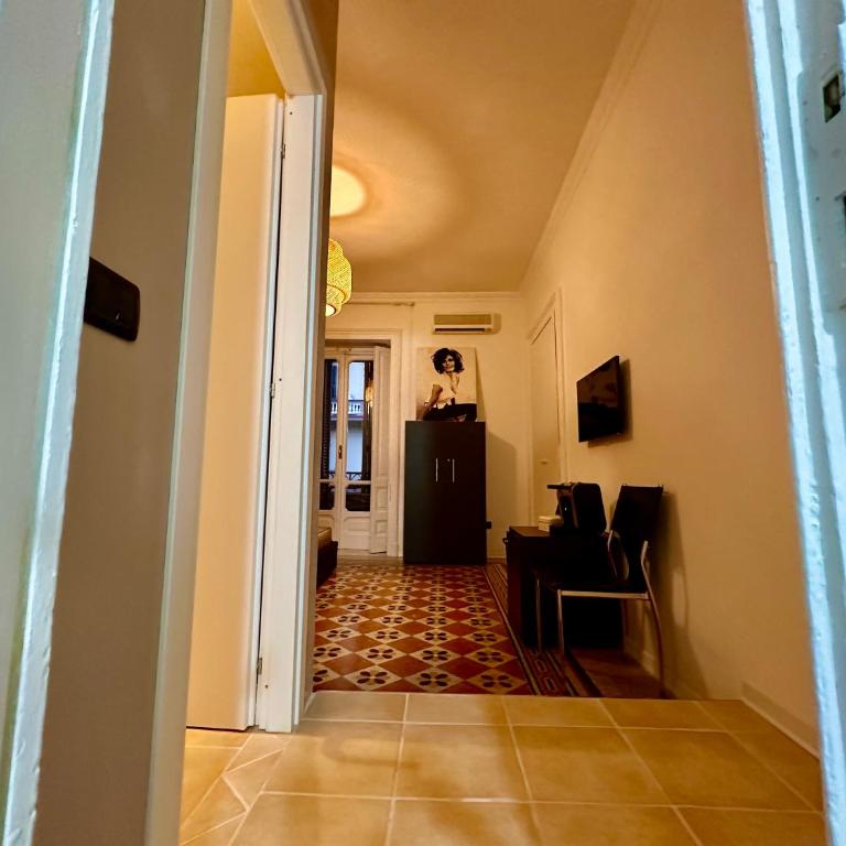 Mammina Home - Double Room with Balcony - 34