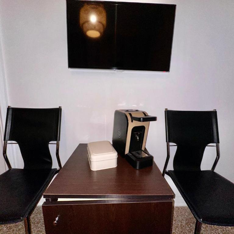Mammina Home - Double Room with Balcony - 24