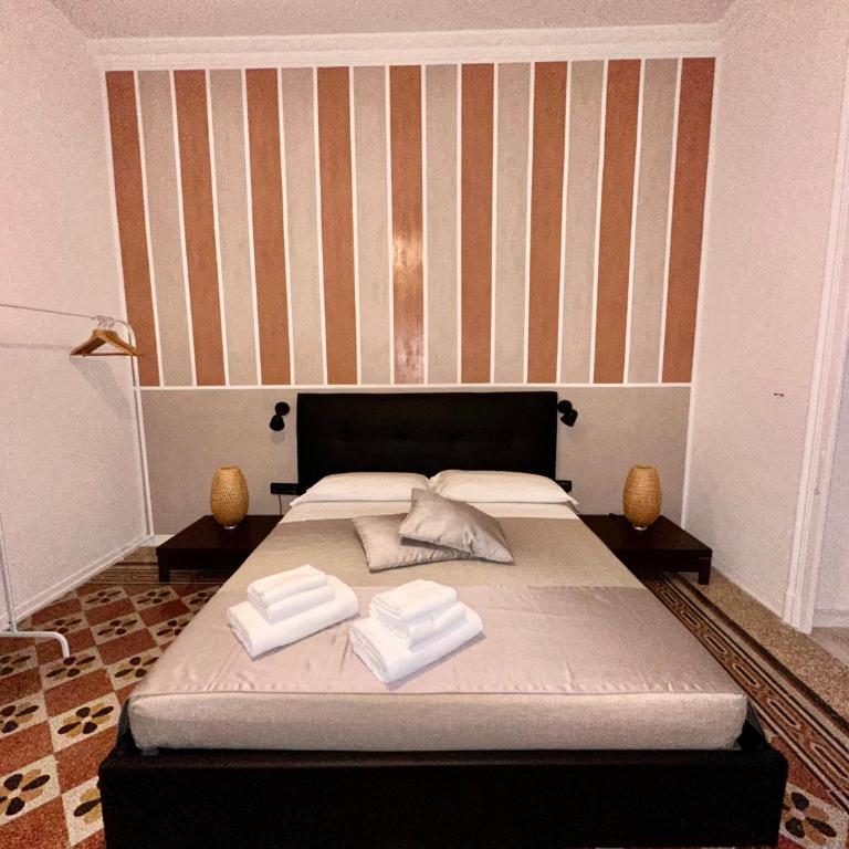 Mammina Home - Double Room with Balcony - 37