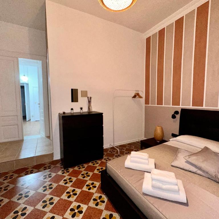 Mammina Home - Double Room with Balcony - 17
