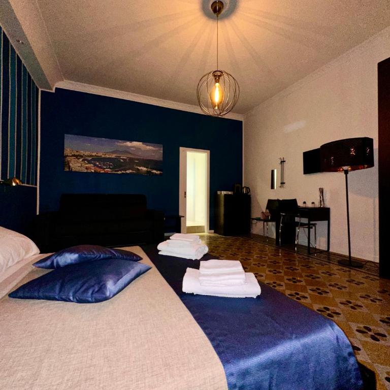 Mammina Home - Quadruple Room with Balcony - 3