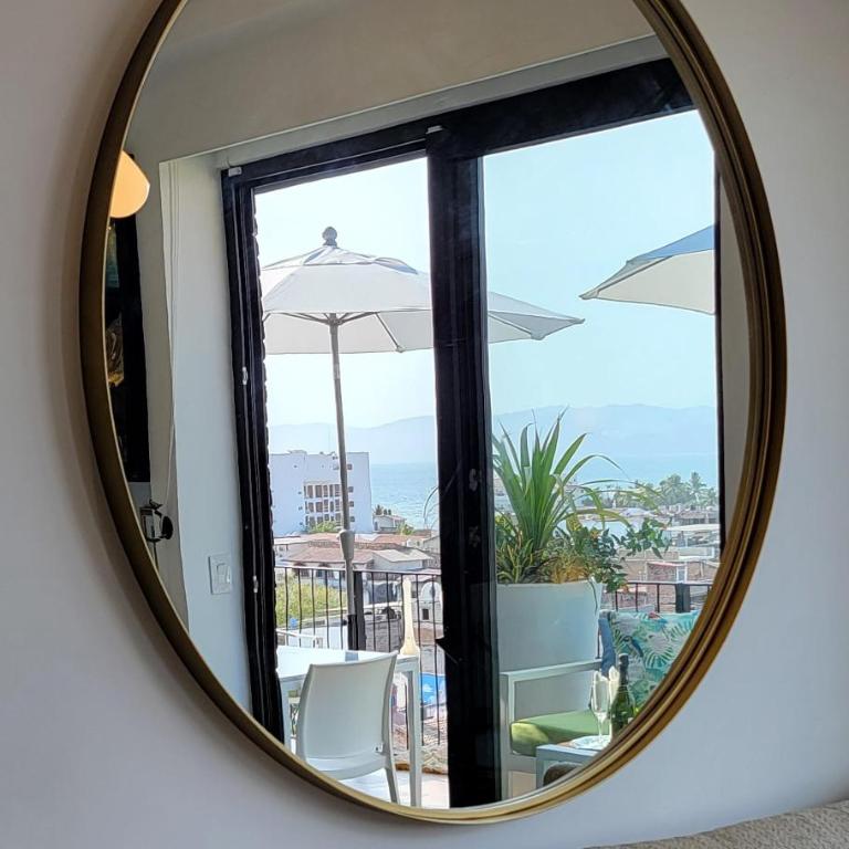 Blissful Ocean-View Penthouse with Rooftop Pool - Maison de Vacances - 48