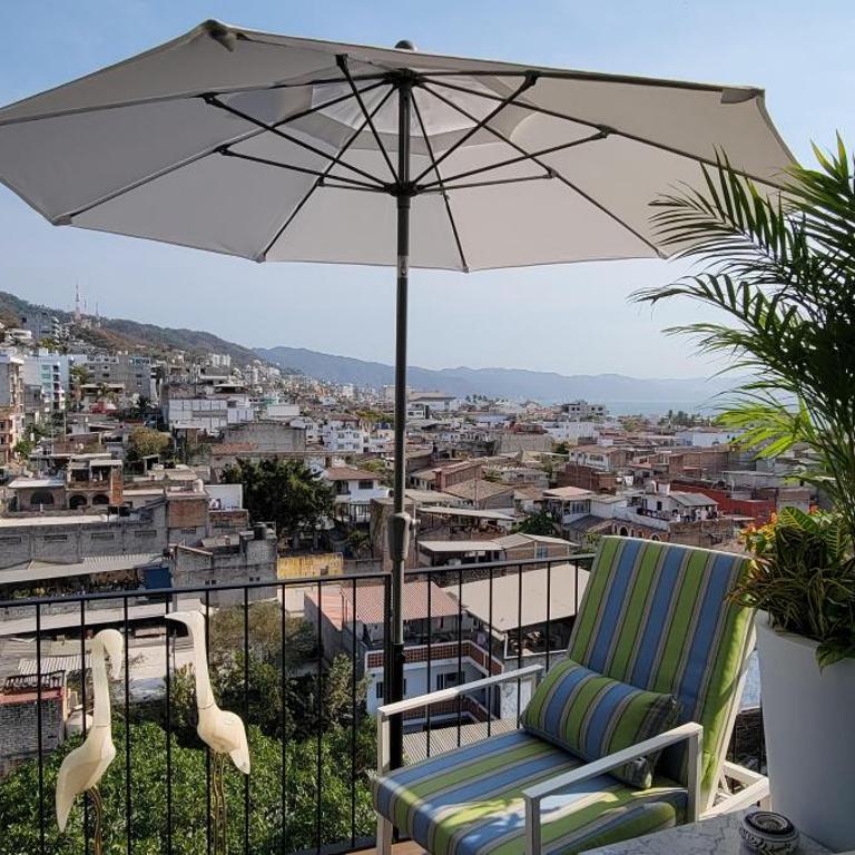 Blissful Ocean-View Penthouse with Rooftop Pool - Maison de Vacances - 49