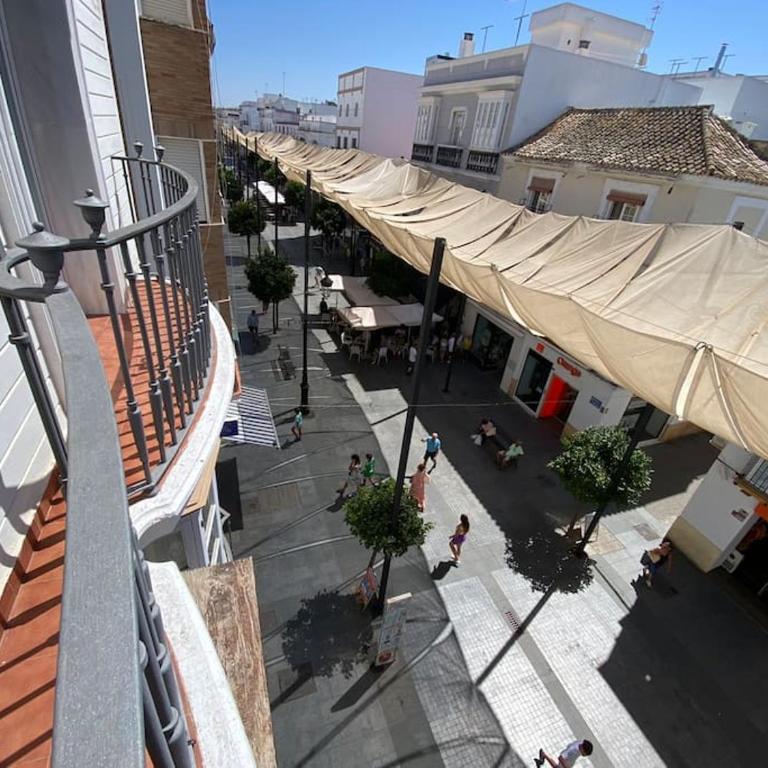 Precioso Ático de Lujo en Calle Ancha - Apartamento de 3 dormitorios - 2