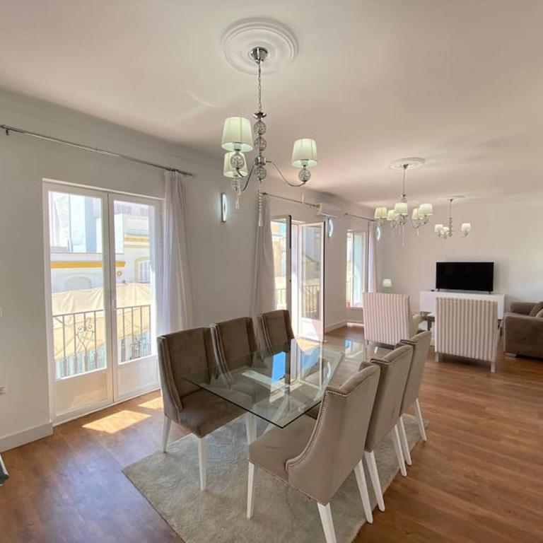 Precioso Ático de Lujo en Calle Ancha - Apartamento de 3 dormitorios - 1