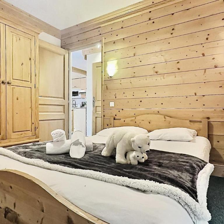 Résidence Le Pramecou - Appartement de charme 6 personnes à Tignes proche des pistes et des commerces dans le quartier du Val Claret. Appartement situé MAE-2016 - Appartement - 9