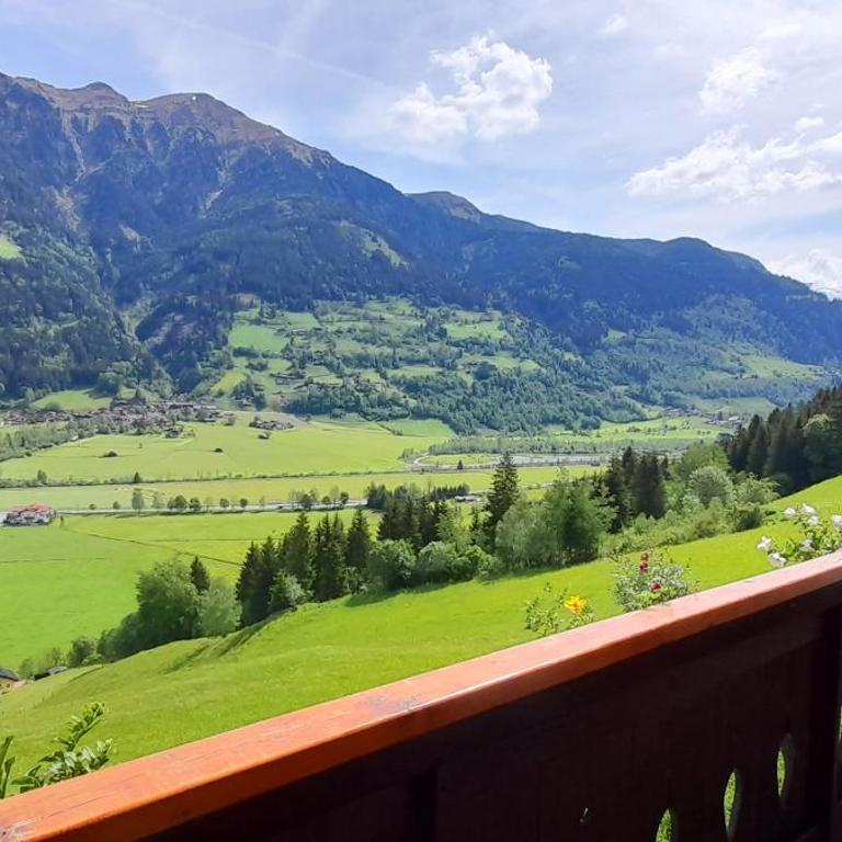 Ferienwohnung am Krausberghof mit Balkon und Parkplatz, 6 Fahrminuten zur Alpentherme Gastein und zur Schlossalmbahn - Apartment mit Balkon - 16