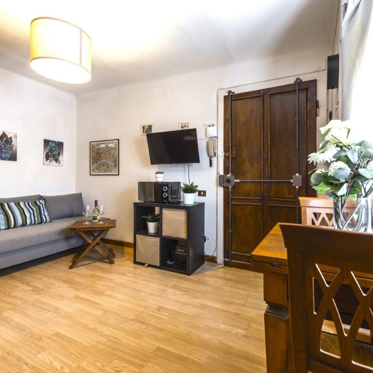 Hostly - La Spina Suite Apartment - Appartamento con 1 Camera da Letto - 2