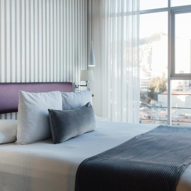 Stannum Boutique Hotel & Spa - Premium King Room with City Views - 11