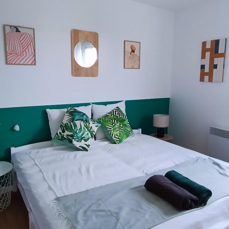 Lush Fresh Home in Paris near Stade de France - Appartement 2 Chambres - 17