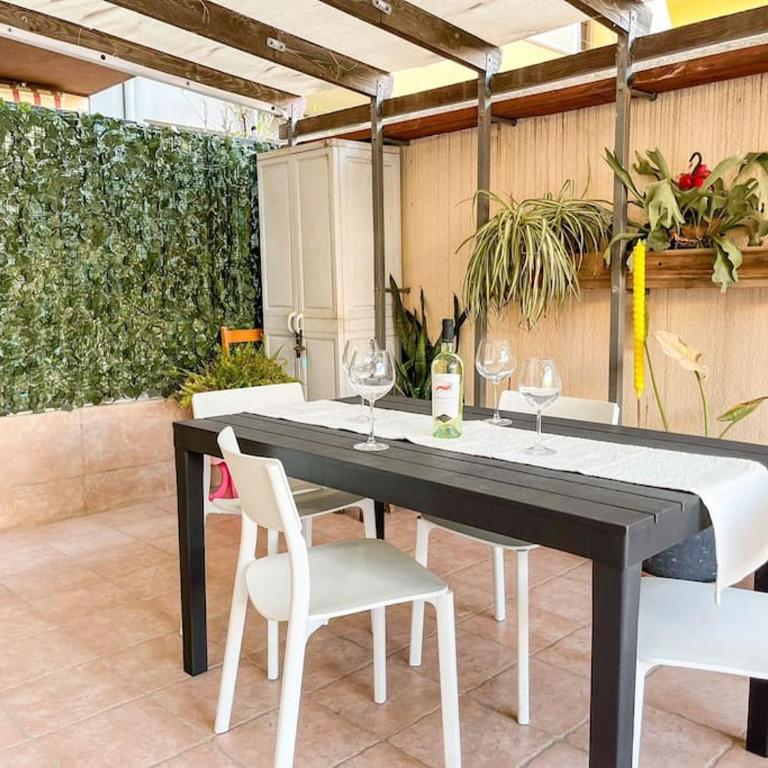 5 minuti dal mare e Parco naturale- casa moderna con veranda - Appartamento con 3 Camere da Letto - 6