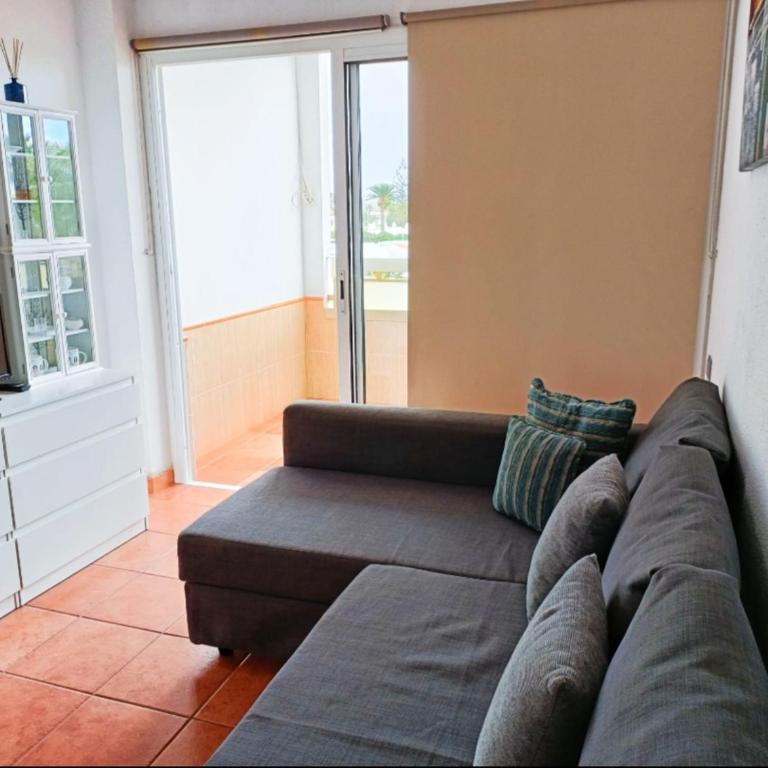5 min walk from Yumbo 309-322 - Apartamento Estándar - 2
