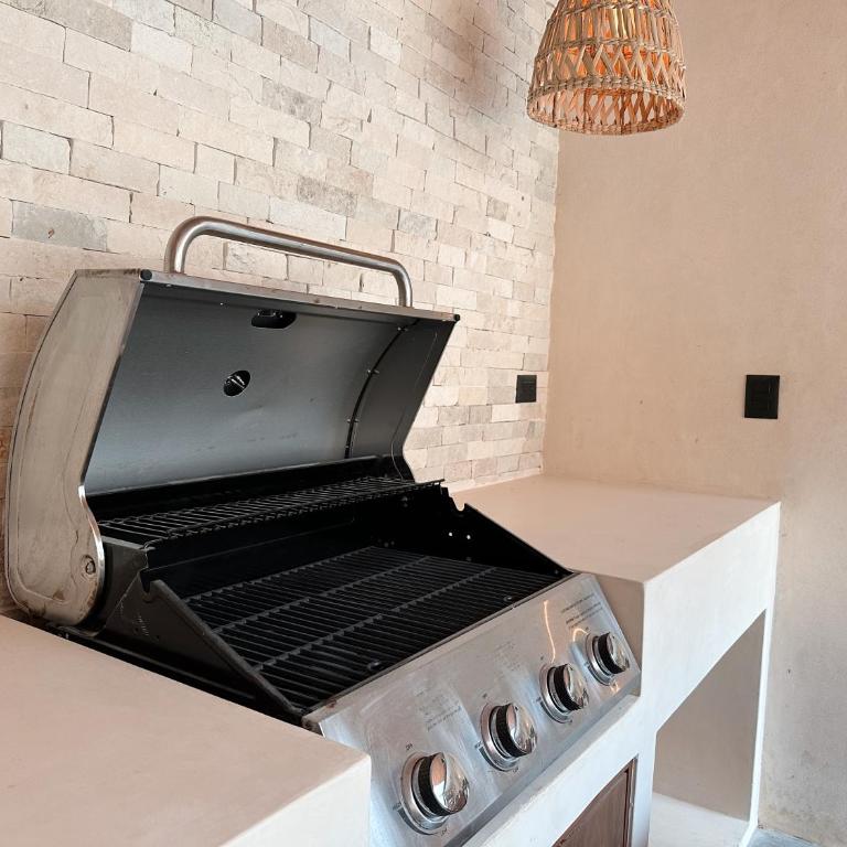 2 Private Pools & BBQ - Deluxe Villa - 21