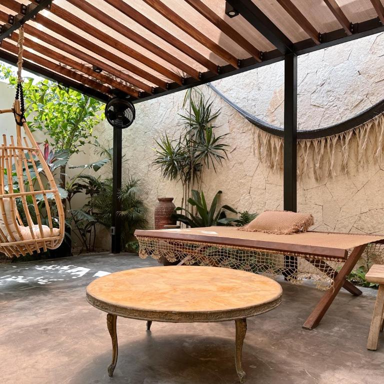 2 Private Pools & BBQ - Deluxe Villa - 36