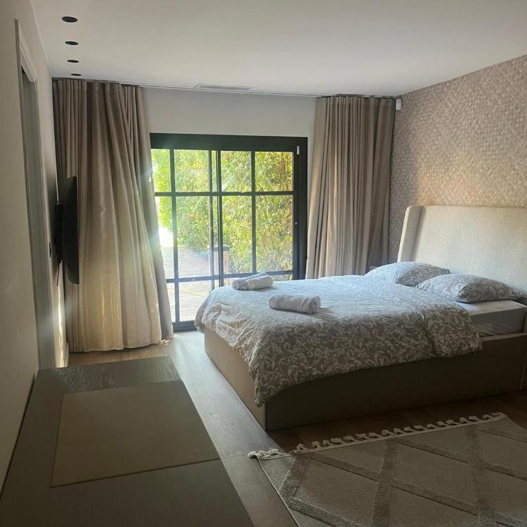 Charming Villa - Maison 7 Chambres - 16