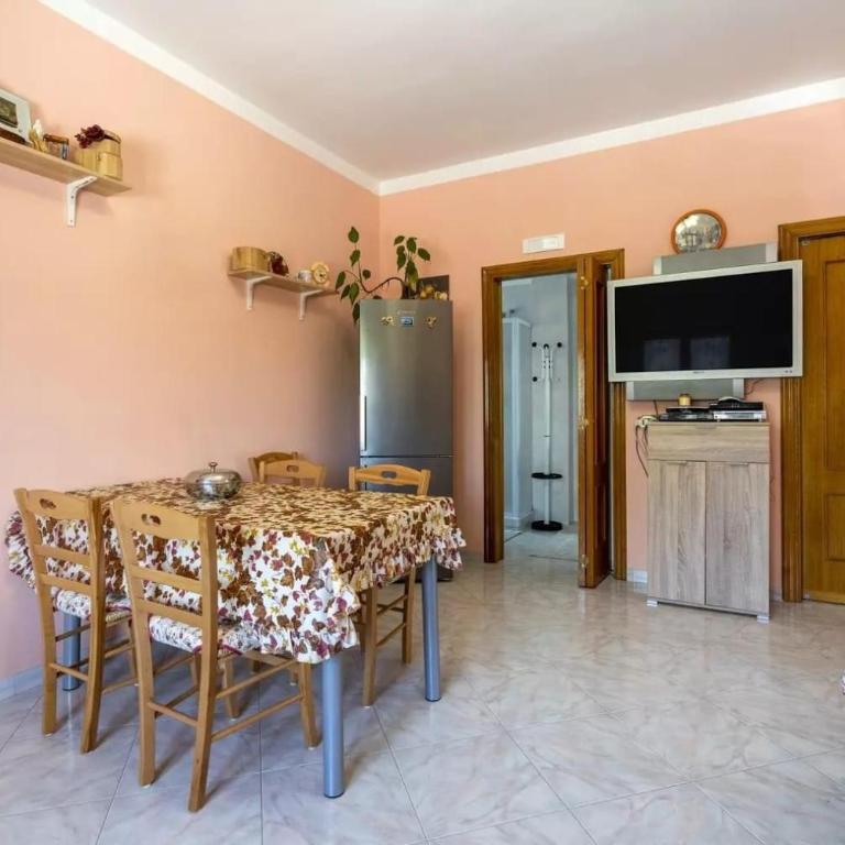 Villa Settebello Casa Vacanze - Three-Bedroom House - 5
