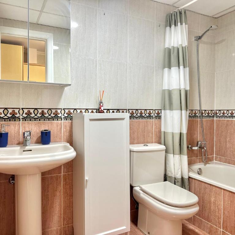 Studio in Costa Del Sol, Sea, Sunshine & Views - Apartment with Balcony - 11