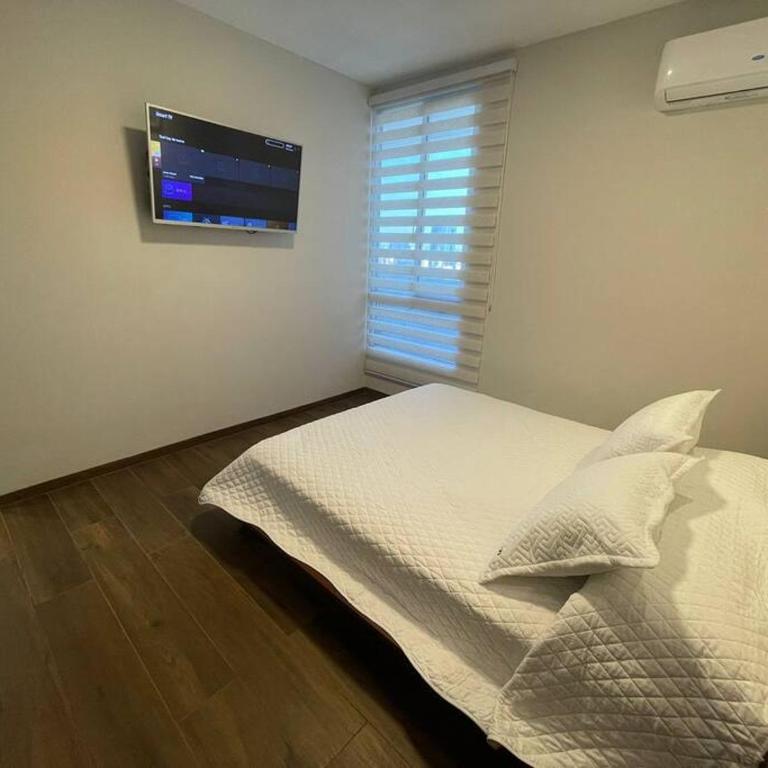 Equipetrol Depto 1 Dorm piso 12 - Apartamento de 1 dormitorio - 13