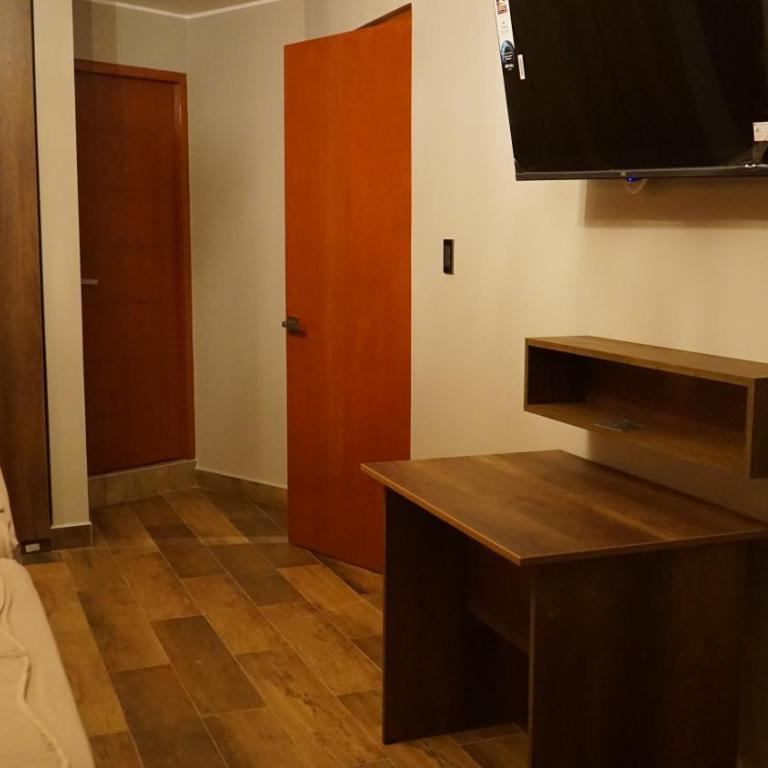 Ukumari Hotel - Twin Room with Balcony - 2