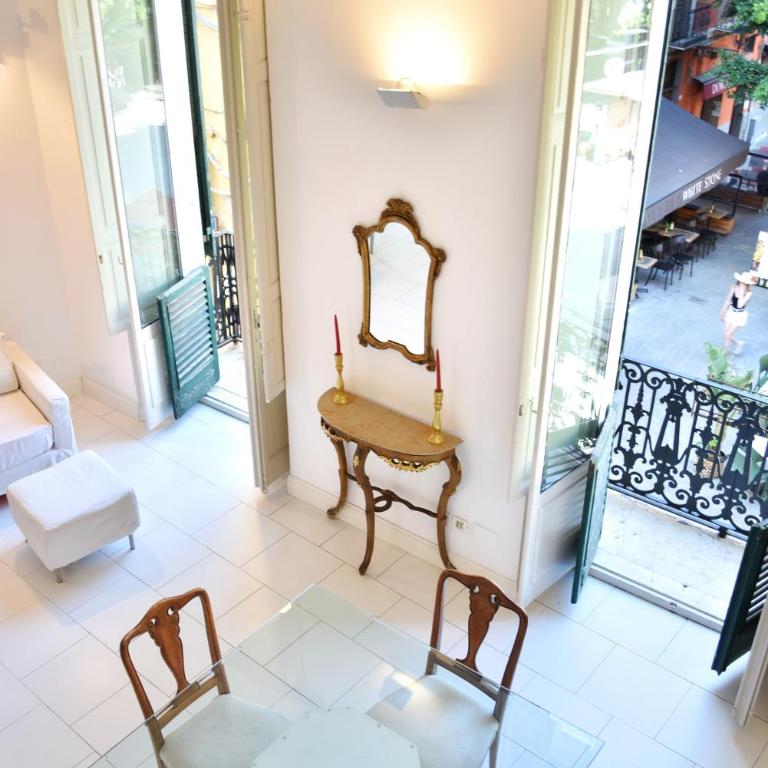 Sinclair , loft in center with original romantic fresco - Appartamento Superior con 2 Camere da Letto - 5