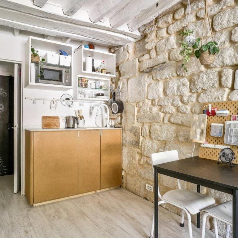 Charmant studio près du Marais - Estudio - 3
