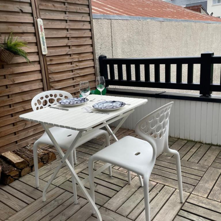 Titanic à bord - Terrasse - Face gare - Studio - 15