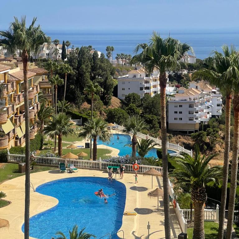 Room in shared Apartment in suite bathroom WiFi 2 swimming Pools Panoramic views Mijas Marbella - Apartment mit 2 Schlafzimmern - 9