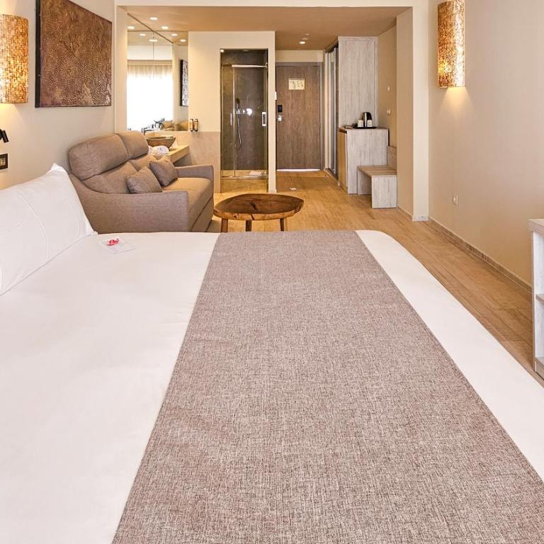 Event Tarifa by QHotels - Adults Recommended - Habitación Doble Deluxe - 1 o 2 camas - 16