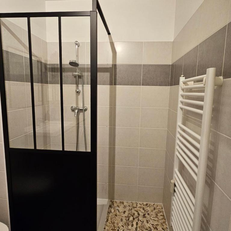 Hippolyte - Magnifique appartement en centre-ville - Appartamento con 1 Camera da Letto e Terrazza - 14