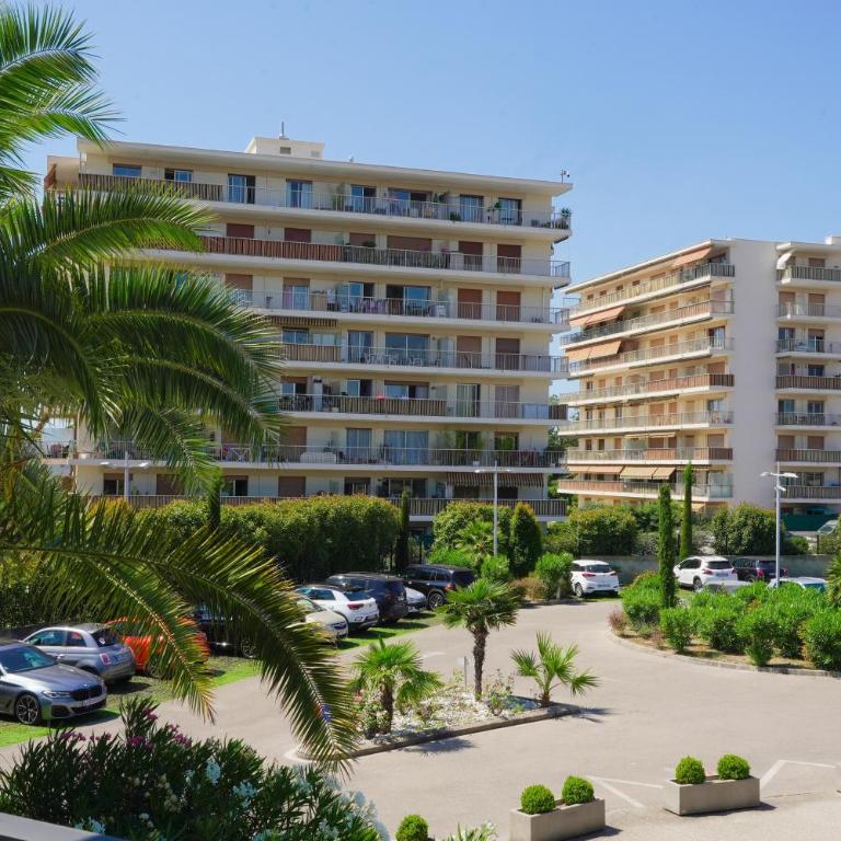 Thalazur Antibes - Hôtel & Spa - Chambre Double – Vue sur Ville - 5