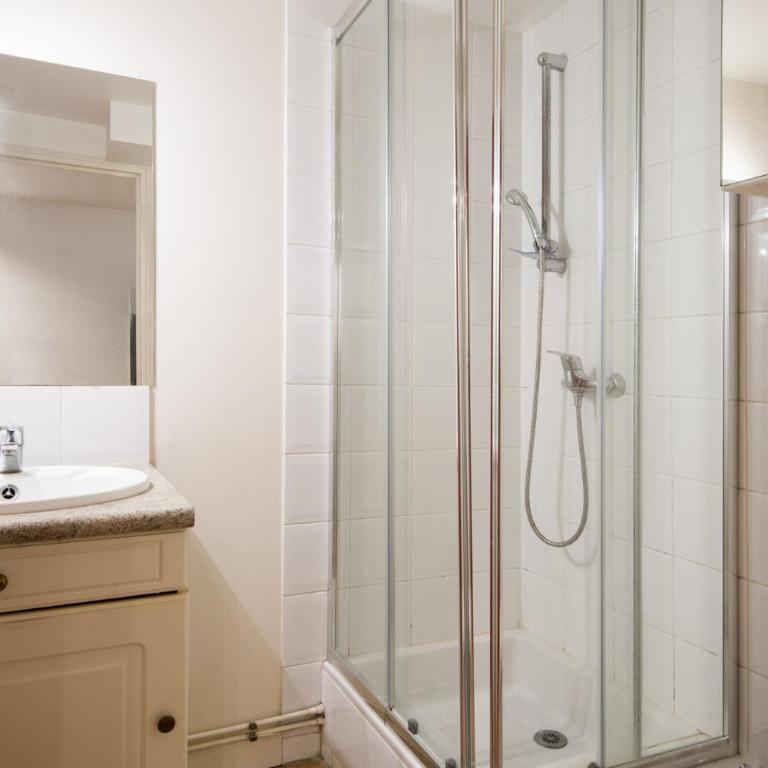 Studio avec Terrasse en centre-ville de La Rochelle 3 étoiles - Appartement 1 Chambre - 4