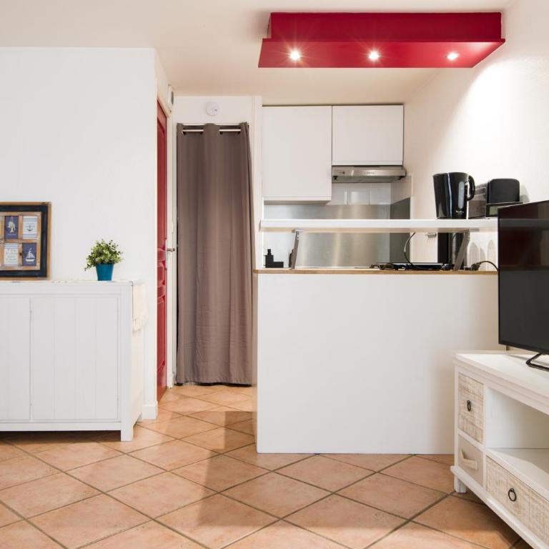 Studio avec Terrasse en centre-ville de La Rochelle 3 étoiles - Appartement 1 Chambre - 11