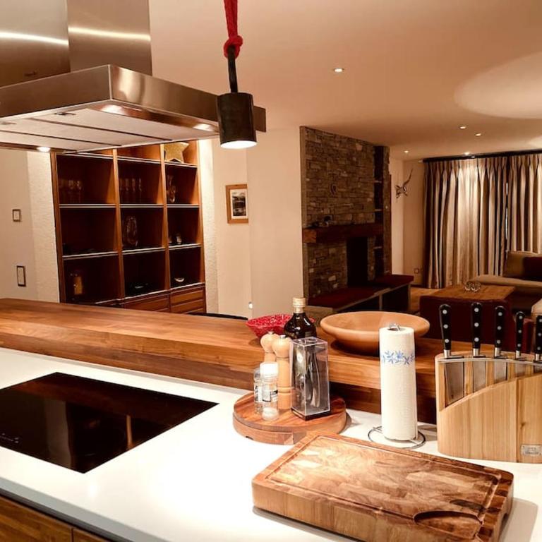 Luxury Flims Apt walking distance to Caumasee - Apartment mit 3 Schlafzimmern - 40