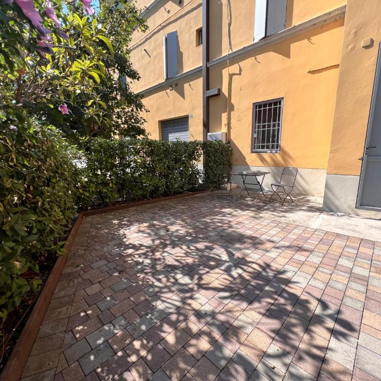 Panigale Deluxe Apartment - Appartamento con 2 Camere da Letto e Vista Giardino - 17