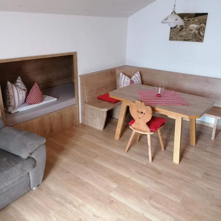 Ferienhof Haslach - Apartment mit 2 Schlafzimmern und Balkon - 4