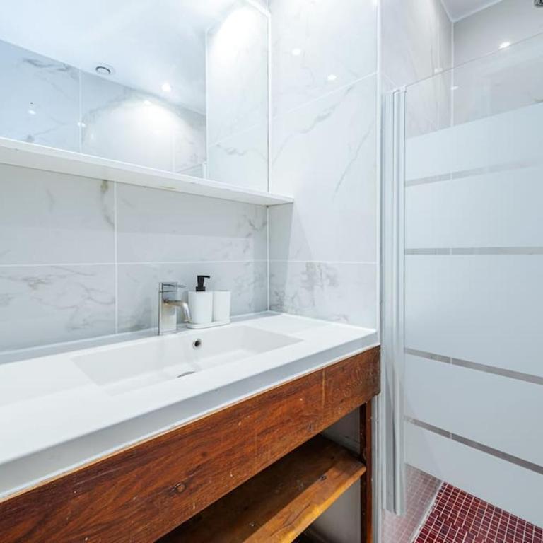 Appartement Coloré aux portes des Buttes Chaumont - Appartement 1 Chambre - 3