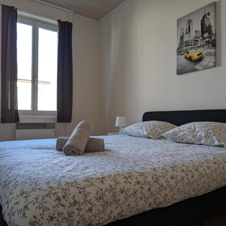Le Mirage - appartement 2 chambres, salon, cuisine équipée, parking et wifi gratuit - Apartment mit 2 Schlafzimmern - 5