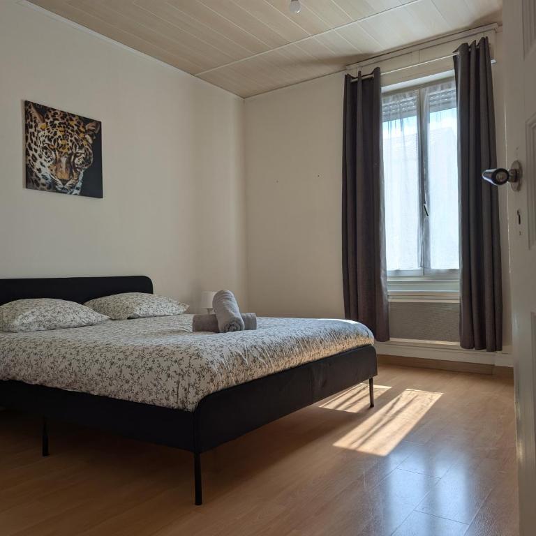 Le Mirage - appartement 2 chambres, salon, cuisine équipée, parking et wifi gratuit - Apartment mit 2 Schlafzimmern - 2