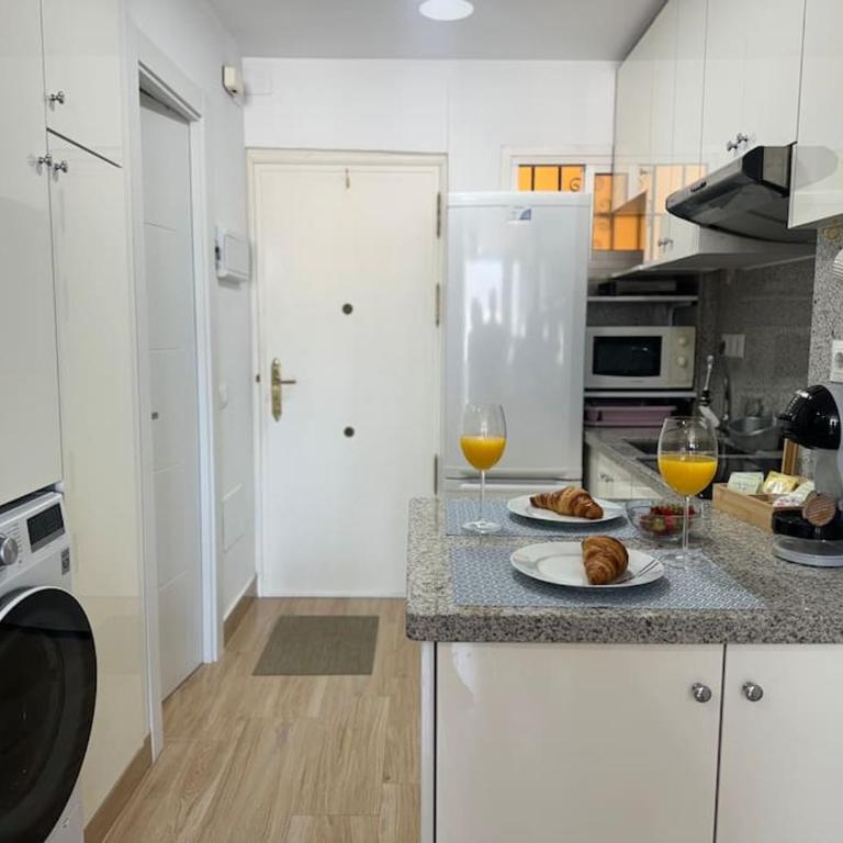 Estudio con bonitas vistas en Gamonal, Benalmádena - Estudio Deluxe con cama grande - 7