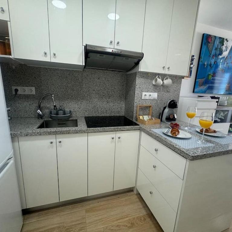 Estudio con bonitas vistas en Gamonal, Benalmádena - Estudio Deluxe con cama grande - 30