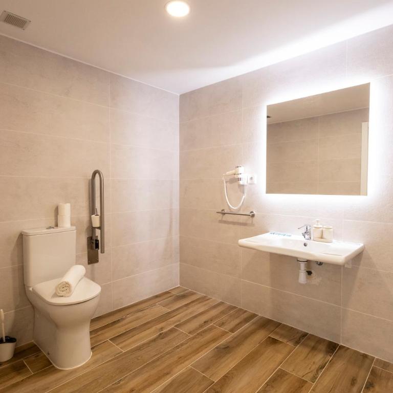 Cortes Suites by Concept Flats - Standard Studio - 7